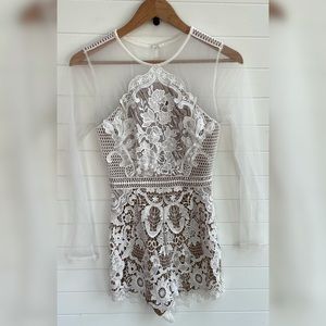 BLITHE LA Lace Sheer Romper Floral Long Sleeve